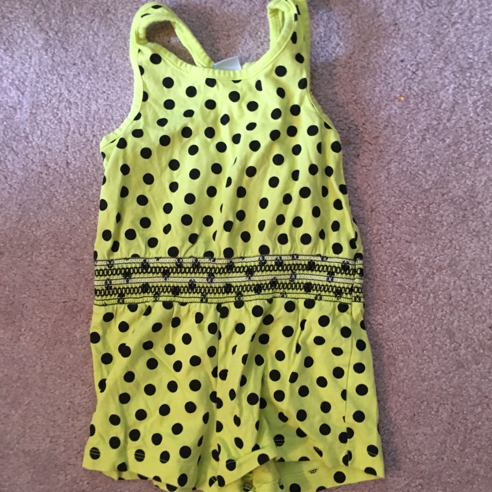 Yellow jumper